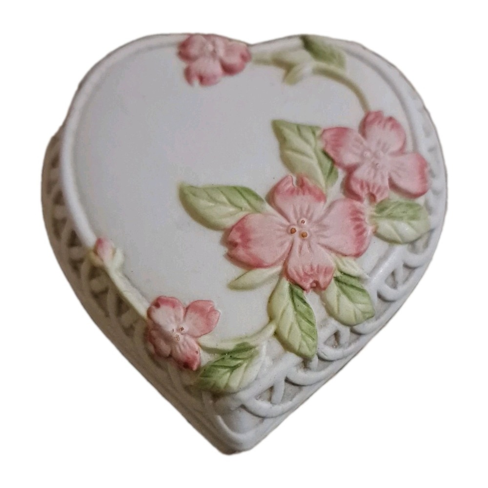 Lefton‎ Heart Shaped Trinket Box